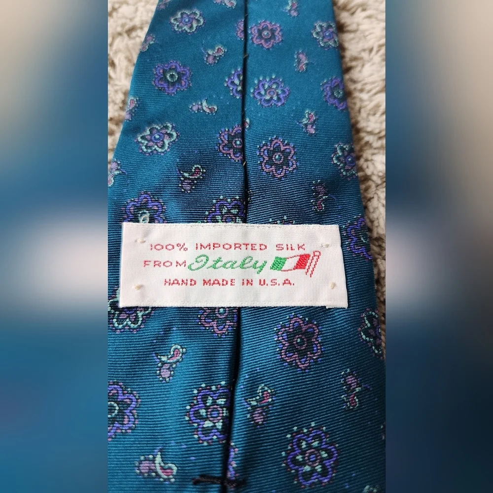 Men's Italian 100% Silk Necktie - Blue